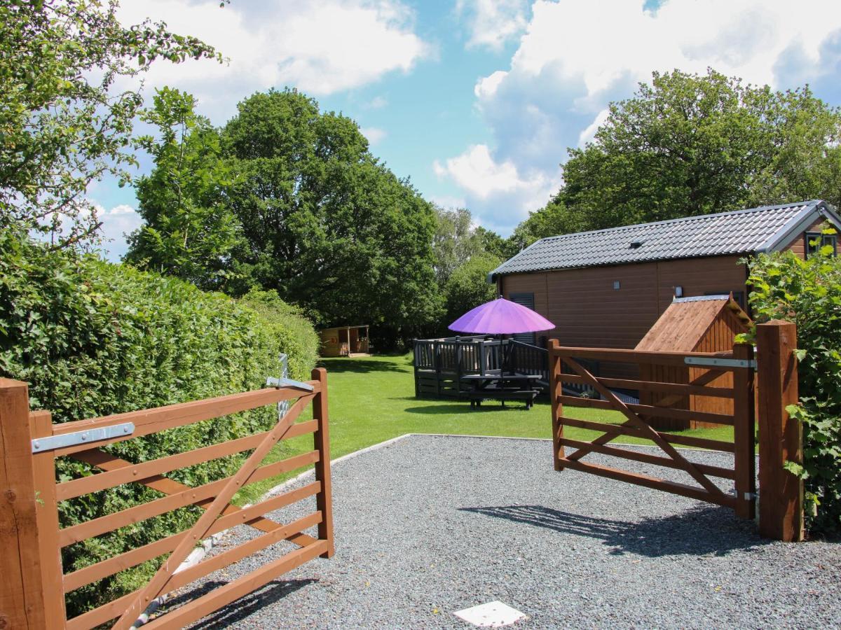 Jacob'S Meadow Pod 2 Villa Shrewsbury Exterior photo