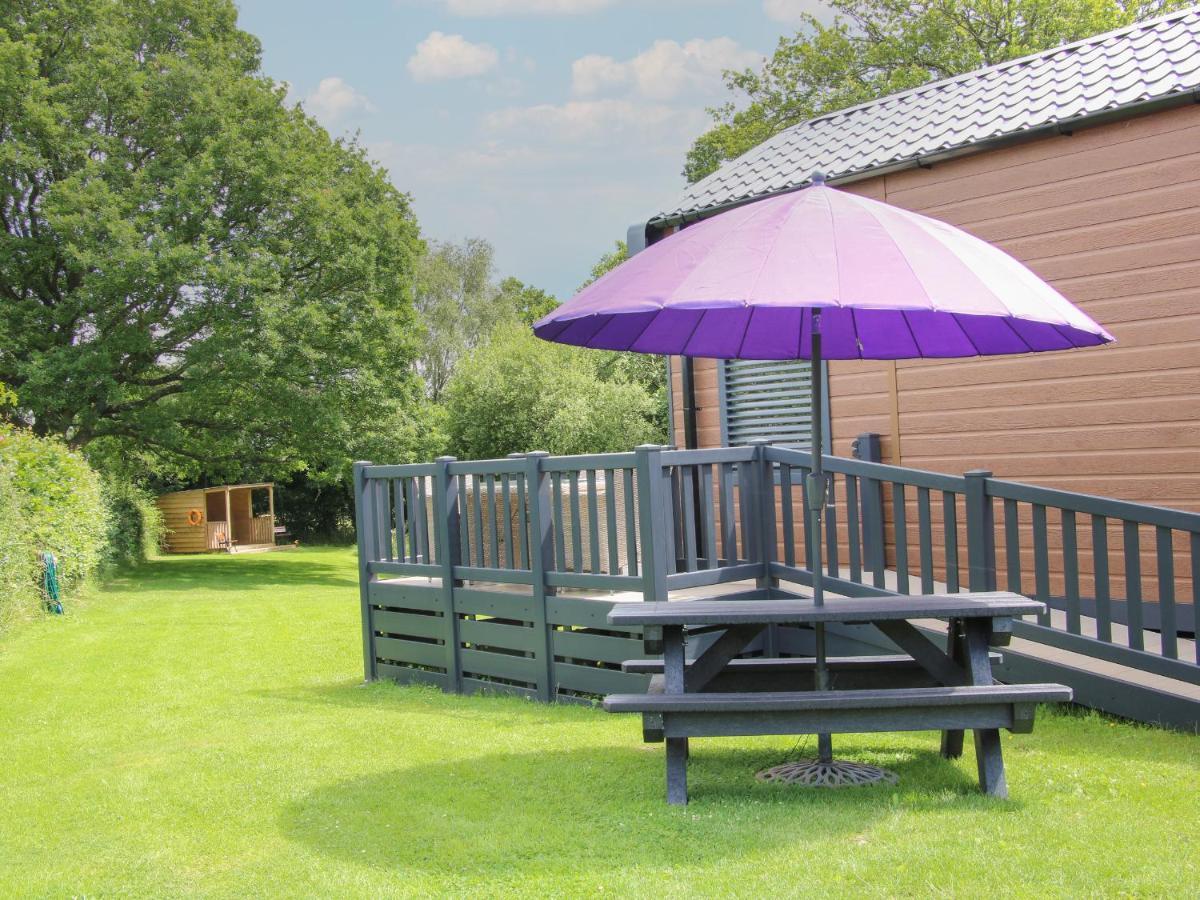 Jacob'S Meadow Pod 2 Villa Shrewsbury Exterior photo